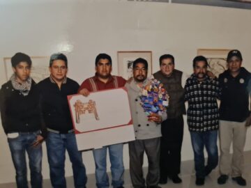 Imágenes para rendir homenaje a persona finada, estas pueden variar en su contenido.