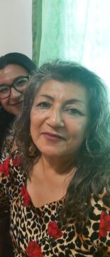 Imágenes para rendir homenaje a persona finada, estas pueden variar en su contenido.