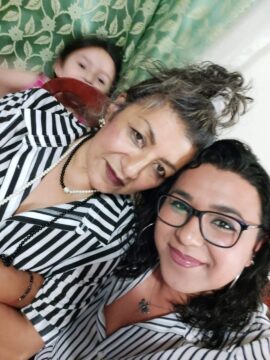 Imágenes para rendir homenaje a persona finada, estas pueden variar en su contenido.