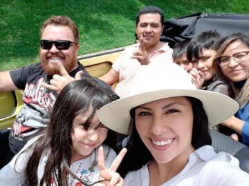 Imágenes para rendir homenaje a persona finada, estas pueden variar en su contenido.