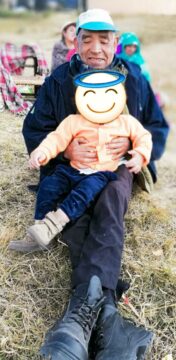 Imágenes para rendir homenaje a persona finada, estas pueden variar en su contenido.