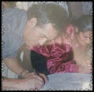 Imágenes para rendir homenaje a persona finada, estas pueden variar en su contenido.