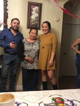 Imágenes para rendir homenaje a persona finada, estas pueden variar en su contenido.