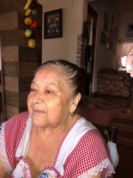 Imágenes para rendir homenaje a persona finada, estas pueden variar en su contenido.