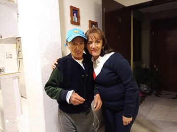 Imágenes para rendir homenaje a persona finada, estas pueden variar en su contenido.