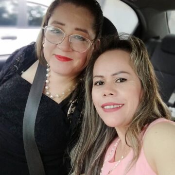 Imágenes para rendir homenaje a persona finada, estas pueden variar en su contenido.