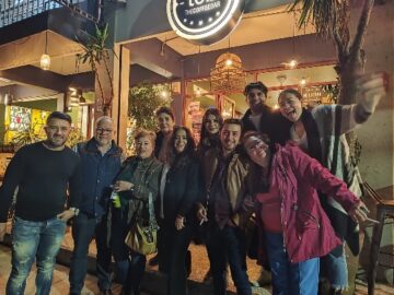 Imágenes para rendir homenaje a persona finada, estas pueden variar en su contenido.