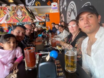 Imágenes para rendir homenaje a persona finada, estas pueden variar en su contenido.