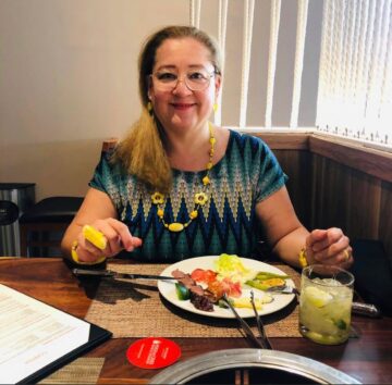 Imágenes para rendir homenaje a persona finada, estas pueden variar en su contenido.