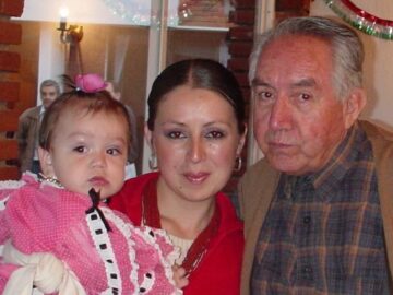 Imágenes para rendir homenaje a persona finada, estas pueden variar en su contenido.