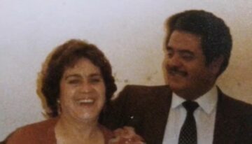 Imágenes para rendir homenaje a persona finada, estas pueden variar en su contenido.