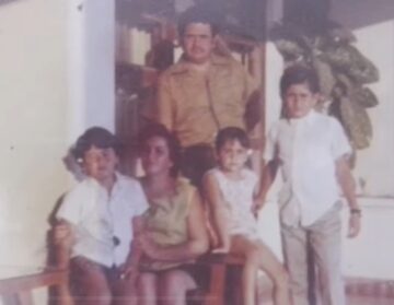 Imágenes para rendir homenaje a persona finada, estas pueden variar en su contenido.