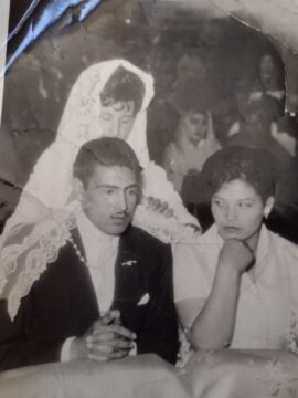 Imágenes para rendir homenaje a persona finada, estas pueden variar en su contenido.