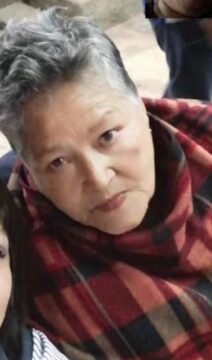 Imágenes para rendir homenaje a persona finada, estas pueden variar en su contenido.