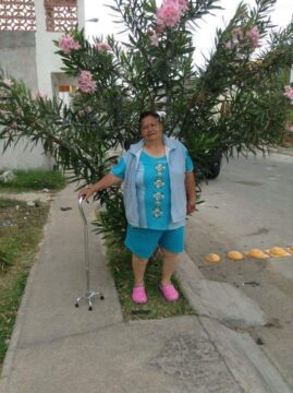 Imágenes para rendir homenaje a persona finada, estas pueden variar en su contenido.