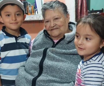 Imágenes para rendir homenaje a persona finada, estas pueden variar en su contenido.