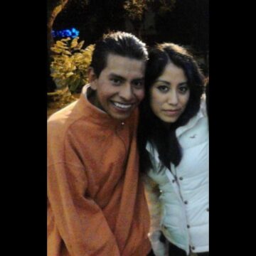 Imágenes para rendir homenaje a persona finada, estas pueden variar en su contenido.