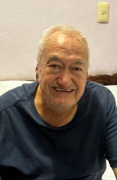 Imágenes para rendir homenaje a persona finada, estas pueden variar en su contenido.