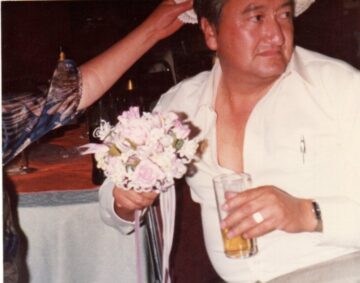 Imágenes para rendir homenaje a persona finada, estas pueden variar en su contenido.