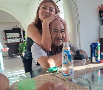 Imágenes para rendir homenaje a persona finada, estas pueden variar en su contenido.