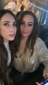 Imágenes para rendir homenaje a persona finada, estas pueden variar en su contenido.