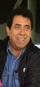 Imágenes para rendir homenaje a persona finada, estas pueden variar en su contenido.