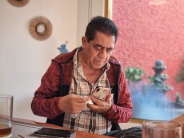 Imágenes para rendir homenaje a persona finada, estas pueden variar en su contenido.