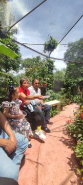 Imágenes para rendir homenaje a persona finada, estas pueden variar en su contenido.