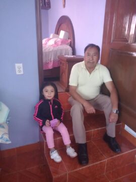 Imágenes para rendir homenaje a persona finada, estas pueden variar en su contenido.