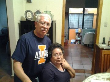 Imágenes para rendir homenaje a persona finada, estas pueden variar en su contenido.