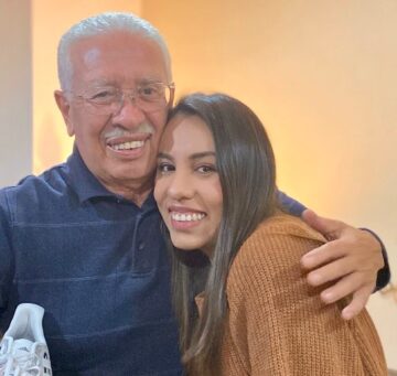 Imágenes para rendir homenaje a persona finada, estas pueden variar en su contenido.