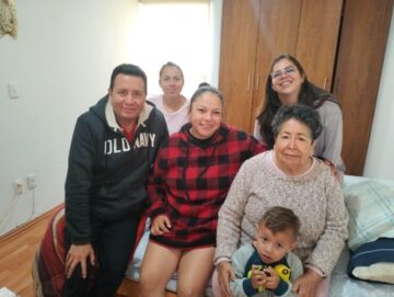 Imágenes para rendir homenaje a persona finada, estas pueden variar en su contenido.