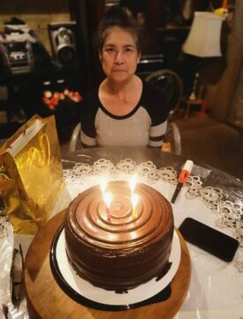 Imágenes para rendir homenaje a persona finada, estas pueden variar en su contenido.