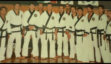 Imágenes para rendir homenaje a persona finada, estas pueden variar en su contenido.