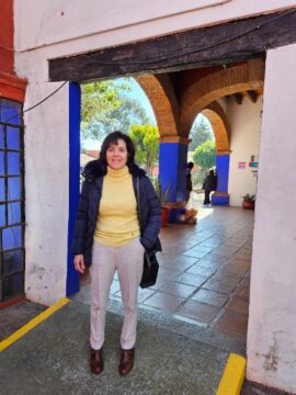 Imágenes para rendir homenaje a persona finada, estas pueden variar en su contenido.