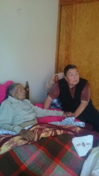 Imágenes para rendir homenaje a persona finada, estas pueden variar en su contenido.