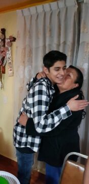 Imágenes para rendir homenaje a persona finada, estas pueden variar en su contenido.