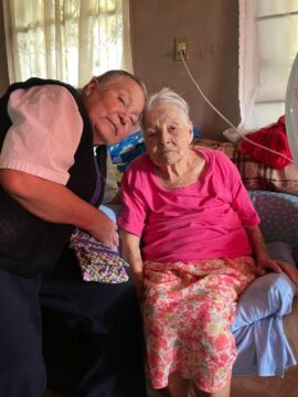 Imágenes para rendir homenaje a persona finada, estas pueden variar en su contenido.