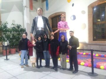 Imágenes para rendir homenaje a persona finada, estas pueden variar en su contenido.