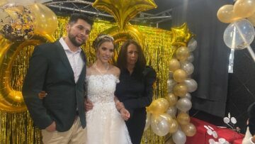 Imágenes para rendir homenaje a persona finada, estas pueden variar en su contenido.