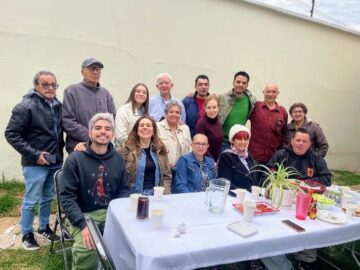 Imágenes para rendir homenaje a persona finada, estas pueden variar en su contenido.