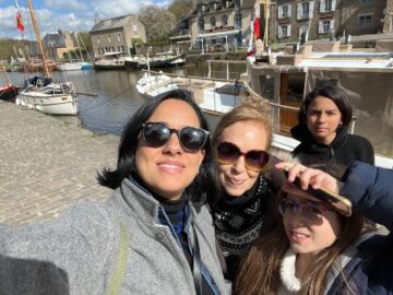 Imágenes para rendir homenaje a persona finada, estas pueden variar en su contenido.