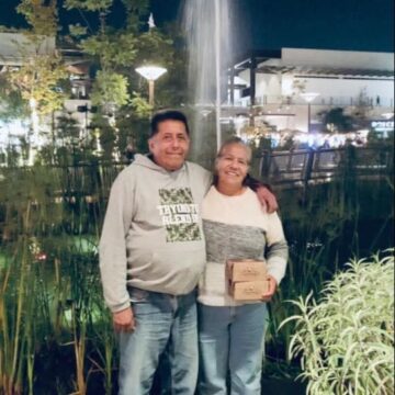 Imágenes para rendir homenaje a persona finada, estas pueden variar en su contenido.