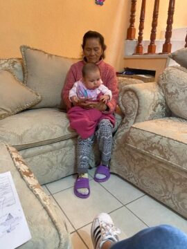 Imágenes para rendir homenaje a persona finada, estas pueden variar en su contenido.