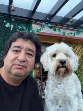 Imágenes para rendir homenaje a persona finada, estas pueden variar en su contenido.