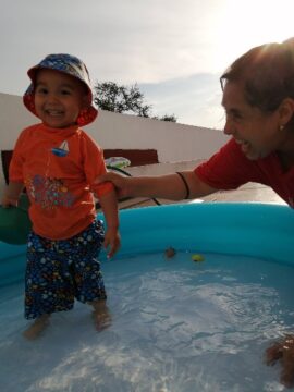 Imágenes para rendir homenaje a persona finada, estas pueden variar en su contenido.