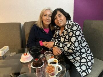 Imágenes para rendir homenaje a persona finada, estas pueden variar en su contenido.