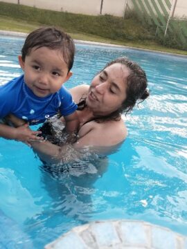 Imágenes para rendir homenaje a persona finada, estas pueden variar en su contenido.