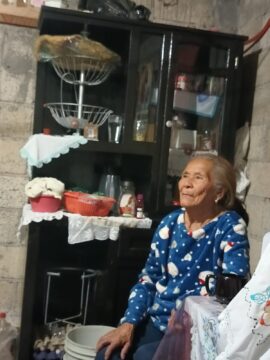 Imágenes para rendir homenaje a persona finada, estas pueden variar en su contenido.