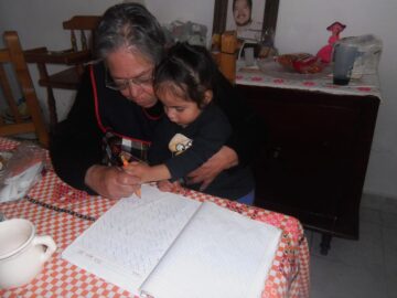 Imágenes para rendir homenaje a persona finada, estas pueden variar en su contenido.